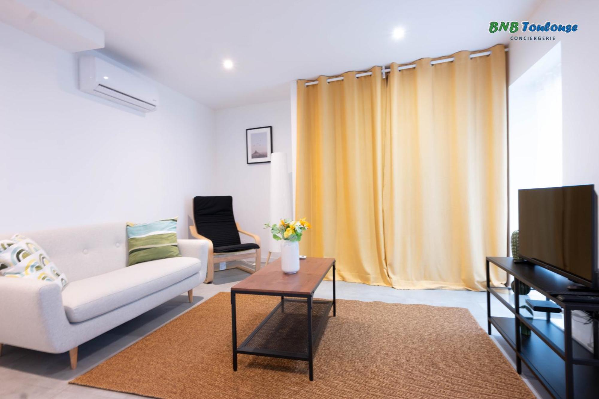 Bnb Toulouse - Le Gaston Douillet - Clim - Wifi - Plein Centre Apartment *